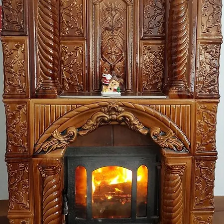 Pensiunea Din Livada Guest house